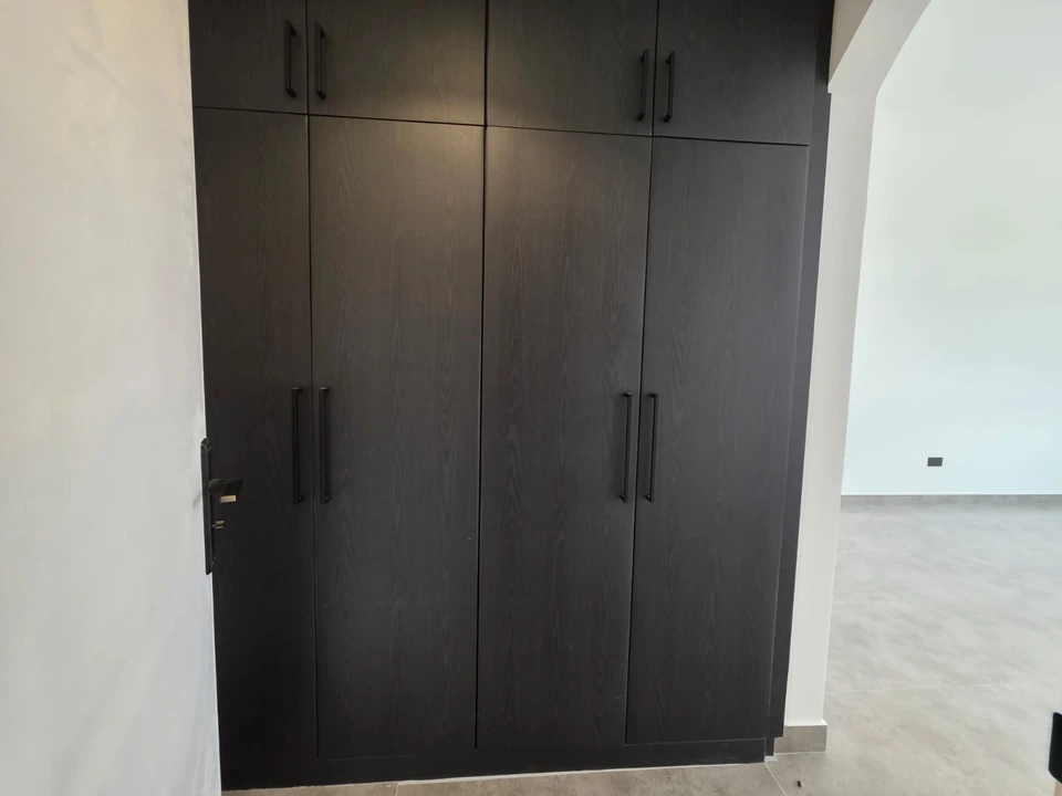 Fitted wardrobe — Safa 1 villa