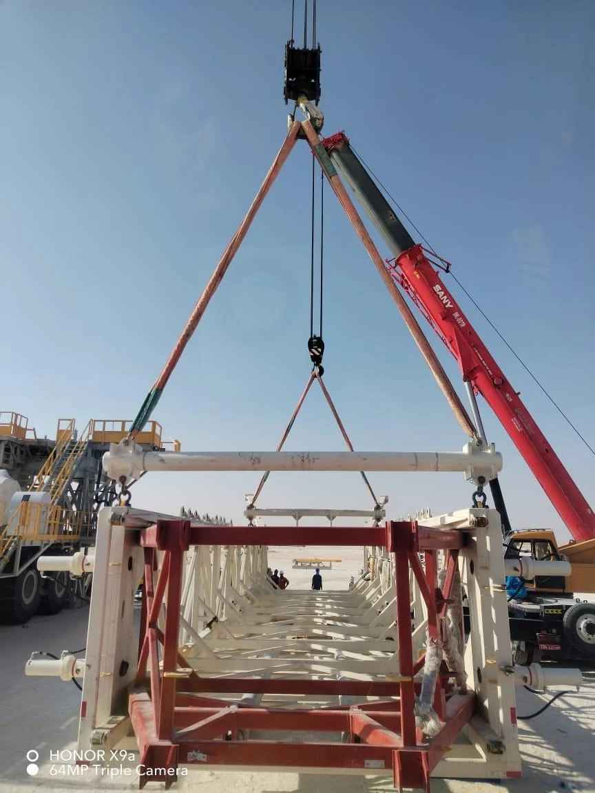 Lifting a structural component